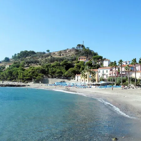 Appartamento Locazione Turistica La Scogliera Arma di Taggia